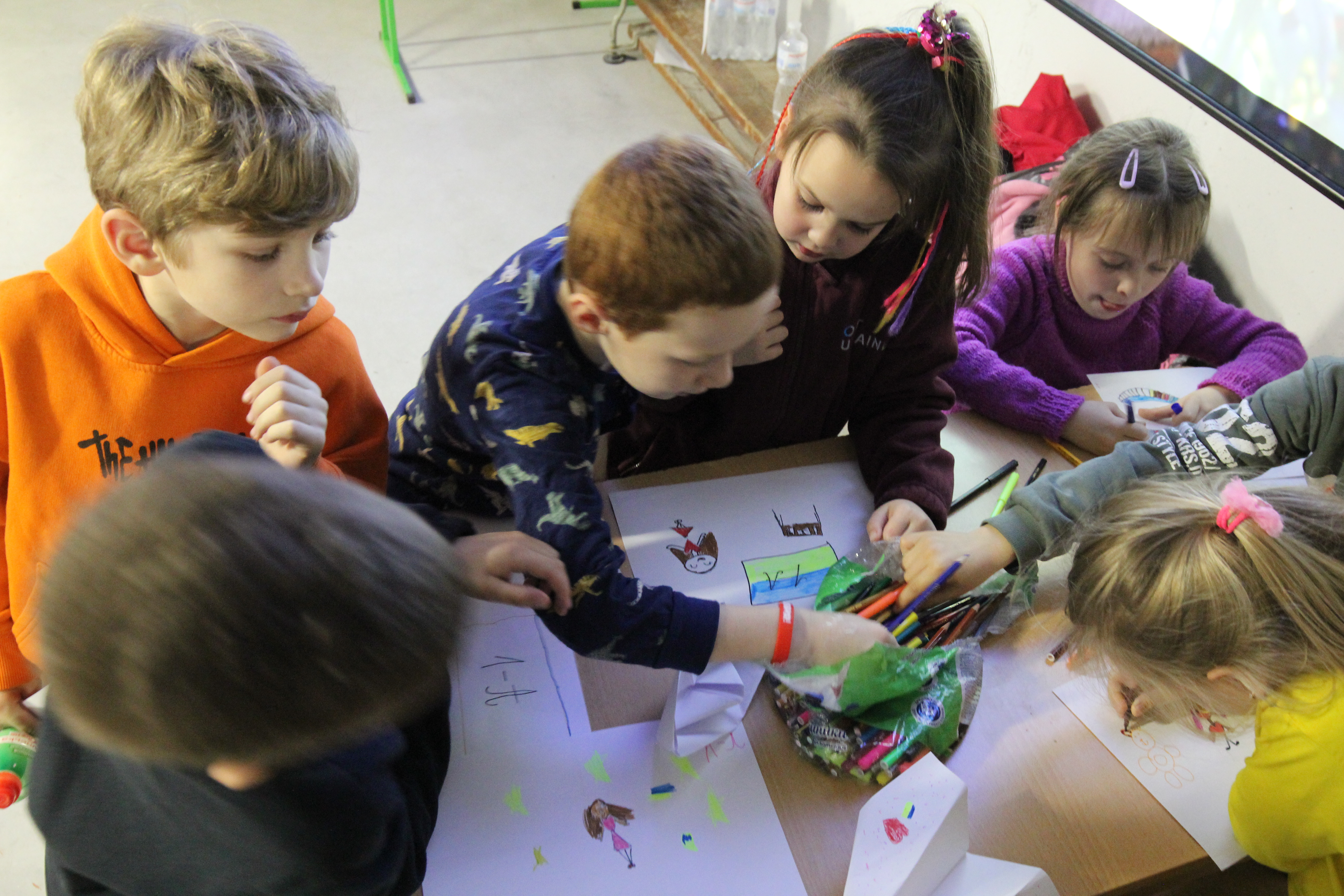 ORT students learning in a school shelter, Kyiv. ORT Simha School.